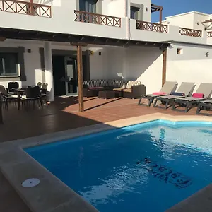  Villa Estaca Luxury